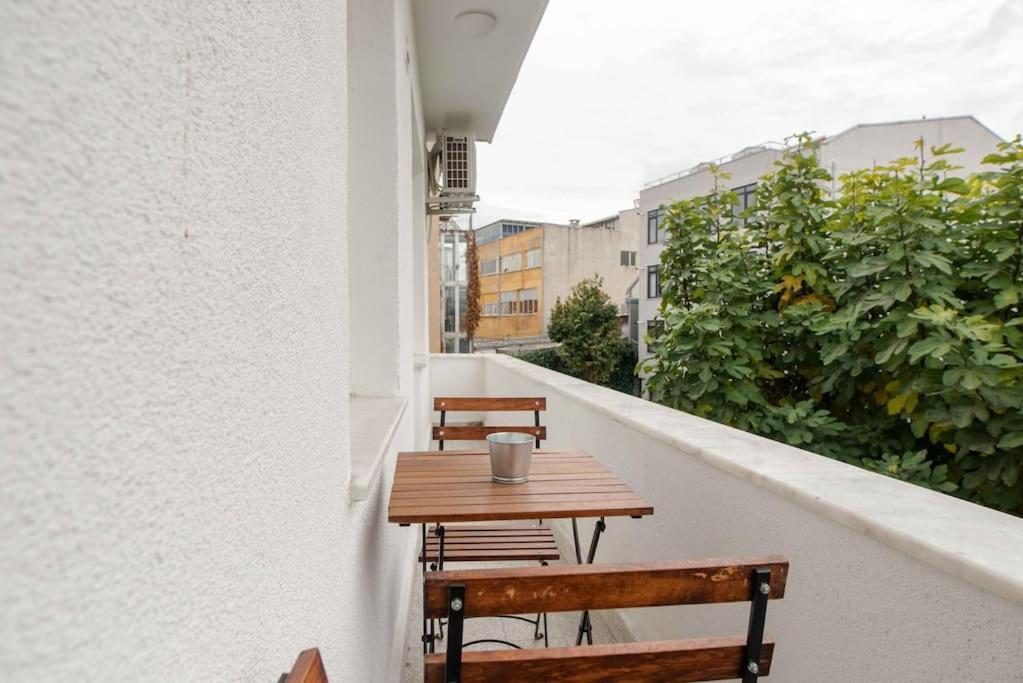 Waterfront Apartment By The Tram - Terrace With Dome & Golden Horn View In Fatih İstanbul Dış mekan fotoğraf