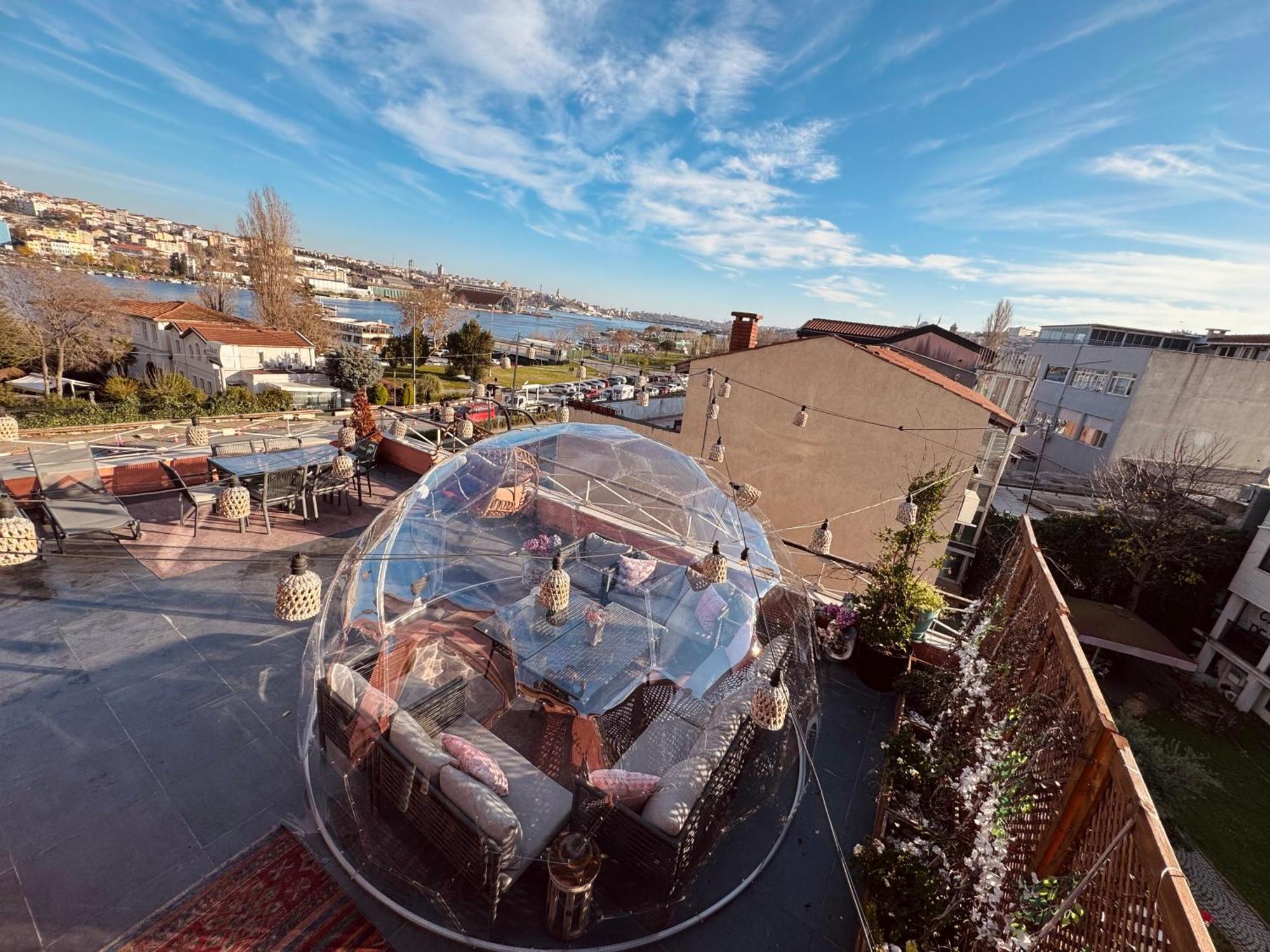 Waterfront Apartment By The Tram - Terrace With Dome & Golden Horn View In Fatih İstanbul Dış mekan fotoğraf