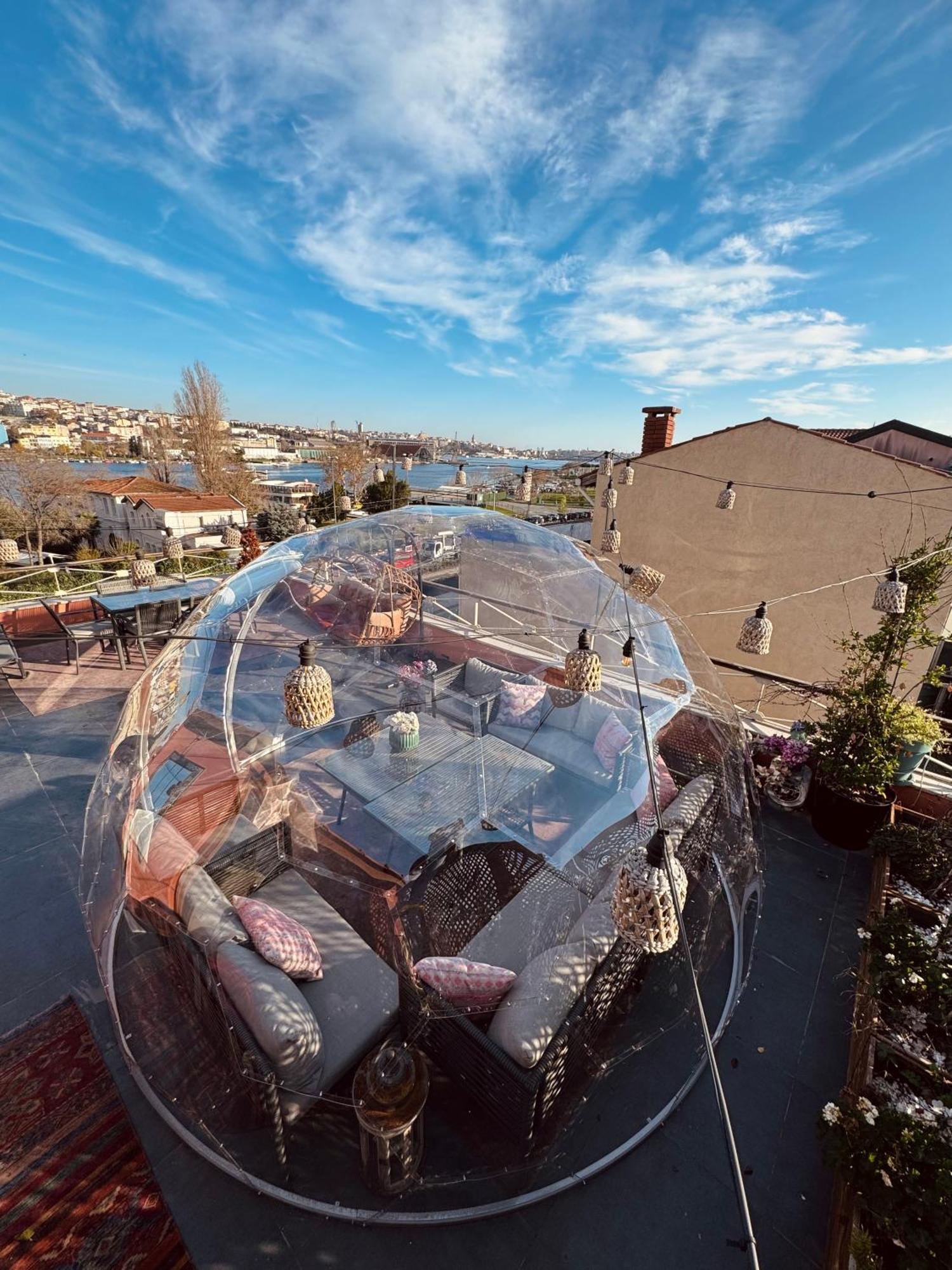 Waterfront Apartment By The Tram - Terrace With Dome & Golden Horn View In Fatih İstanbul Dış mekan fotoğraf